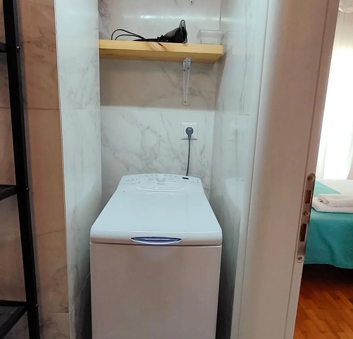 Think Home, Exploring The Center Of Thessaloniki Apartment